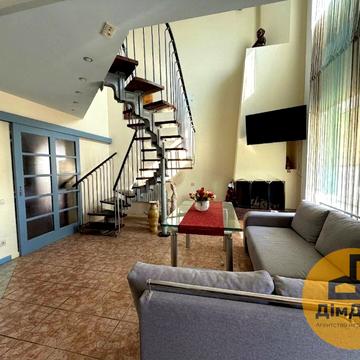 Братства Тарасівців вул. (Декабристів), 12/37