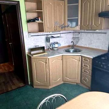 Володимира Івасюка просп. (Героїв Сталінграду), 38