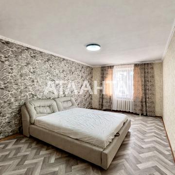 Небесної Сотні просп. (Маршала Жукова), 14/2