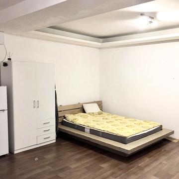 Героїв Дніпра вул., 3