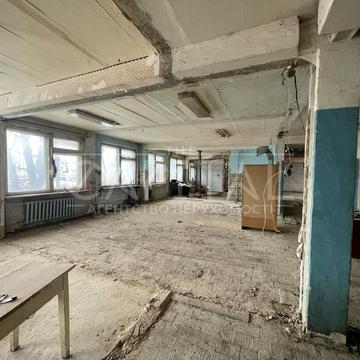 Київська вул., 44