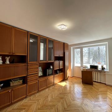 Мазепи вул., 18