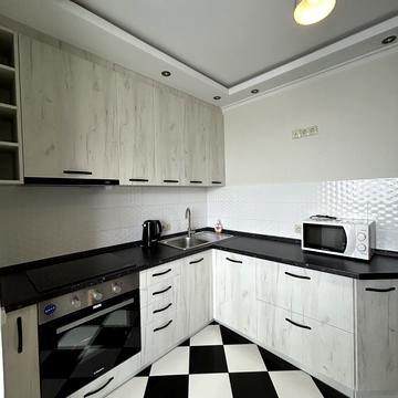 Миру вул., 40