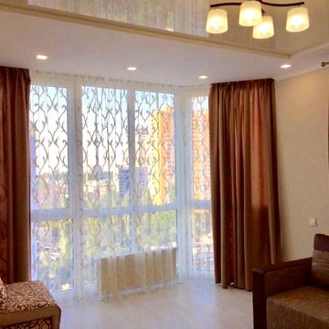 Середньофонтанська вул., 30/1