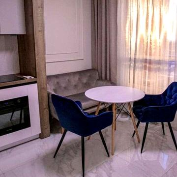 Європейського Союзу просп. (Правди), 45-А