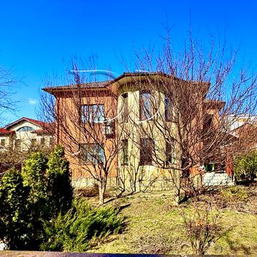 Абрикосова вул.