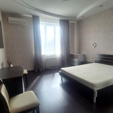 Базарна вул., 5/1