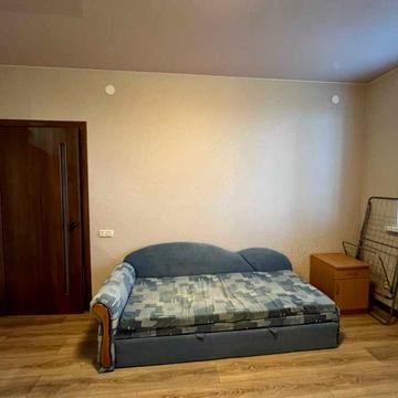 Перспективна вул., 8