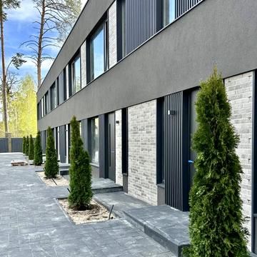 Пушкінська, 12