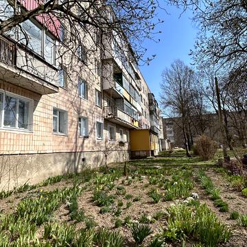 Конякіна вул., 10