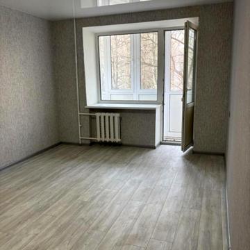 Владислава Бувалкіна вул. (Бочарова Генерала), 21