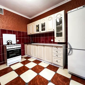 Героїв-Добровольців вул., 4в