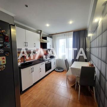 Академіка Корольова вул., 1