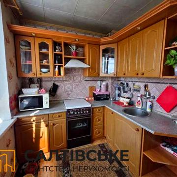 Академіка Павлова вул., 132