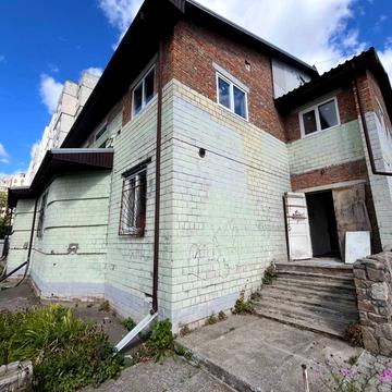 Таращанська вул., 143