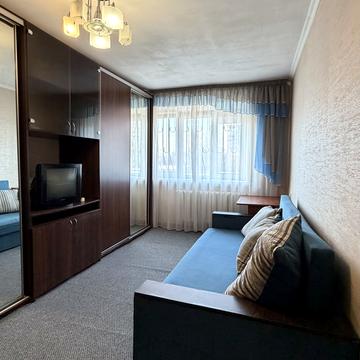 Алматинська вул. (Алма-Атинська), 52