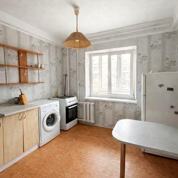 Автозаводська вул., 27