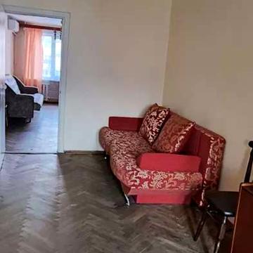 Зодчих вул., 56