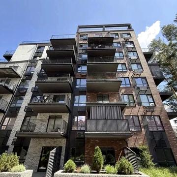 Університетська вул., 1