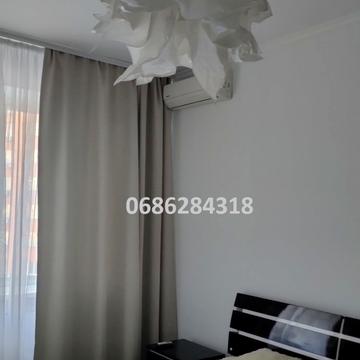 Володимира Івасюка просп. (Героїв Сталінграду), 8