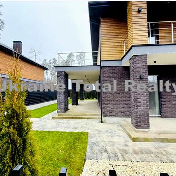 Михайла Чалого вул.