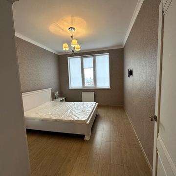 Жаботинського вул. (Пролетарская улица), (Будинок 1)