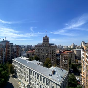 Лютеранська вул., 14в