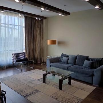 Болсуновська вул. (Сергія Струтинського), 2