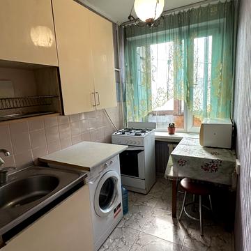 Вадима Гетьмана вул., 22-А