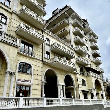 Онілової пров., 18