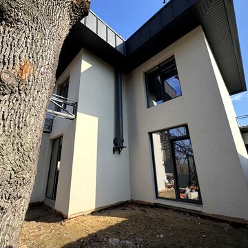 Мечникова вул., 42