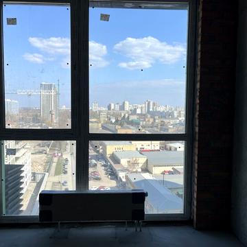 Причальна вул., 8