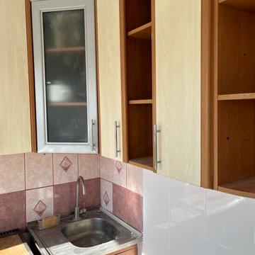 Василя Іваниса вул. (Миколи Матеюка), 5