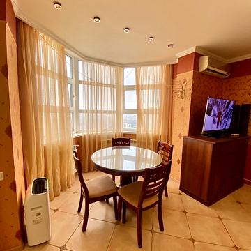 Львівська вул., 22