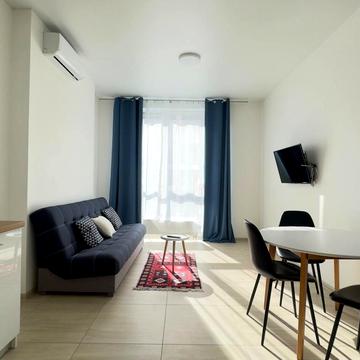 Бульварно-Кудрявська вул. (Воровського), 17-А