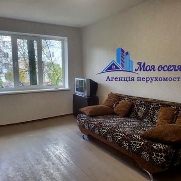 Металургів вул., 15