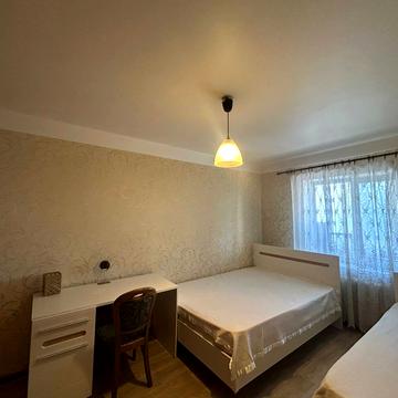 Богдана Гаврилишина вул. (Ванди Василевської), 6