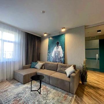 Антоновича вул. (Горького), 72