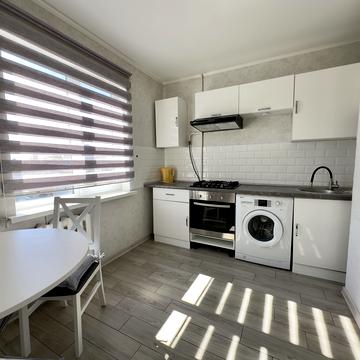 Київська вул., 26