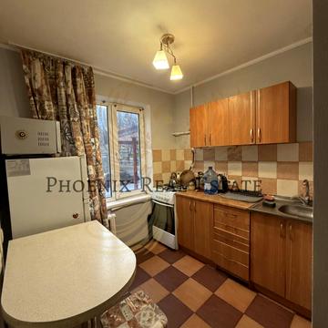 Георгія Гонгадзе просп. (Радянської України), 14