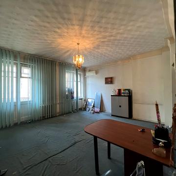 Шота Руставелі вул., 10