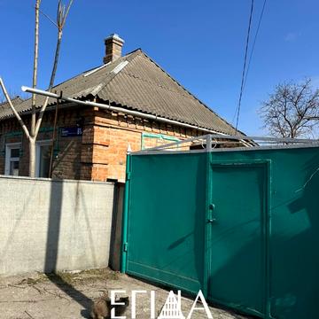 Прирічна вул.