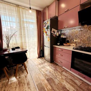 Августина Волошина вул., 3-А