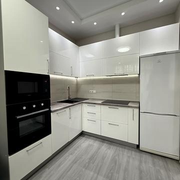 Володимира Моссаковського вул. (Клари Цеткін), 7