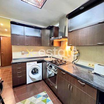 Борщагівська вул., 4