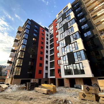 Степана Бандери вул., (Будинок 1)