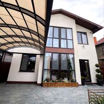 17-та лінія вул., 15а