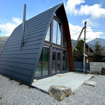 Тараса Шевченка вул., 4