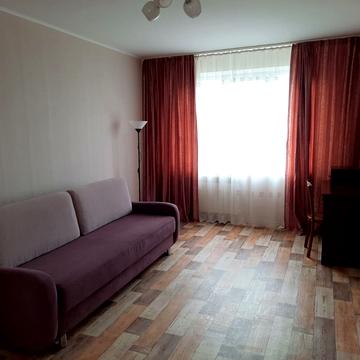 Райдужна вул., 21