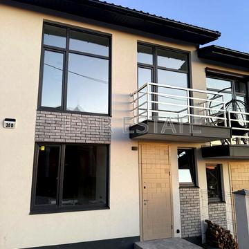 Срібляста вул.